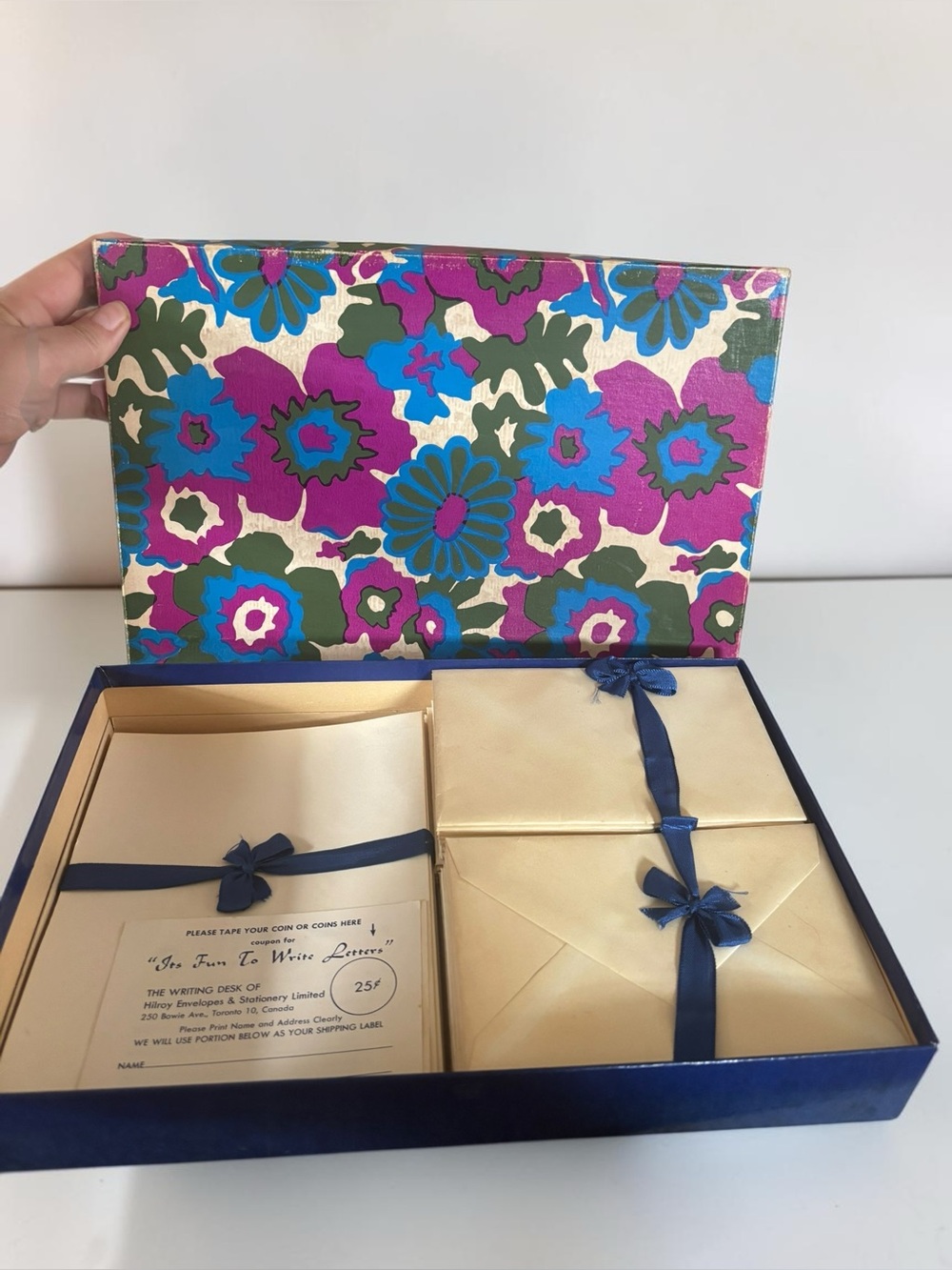Vintage Hilroy Stationery Set Floral Box Gold Paper 1960s 70s Canada